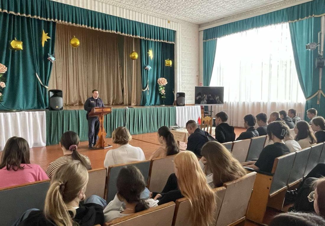 Профилактическое мероприятие с участием начальника ИДН Хойникского РОВД