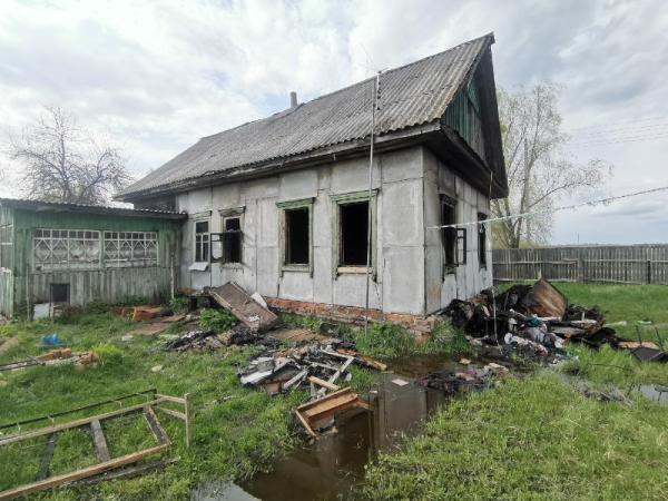 Пожар жилого дома в д. Небытов